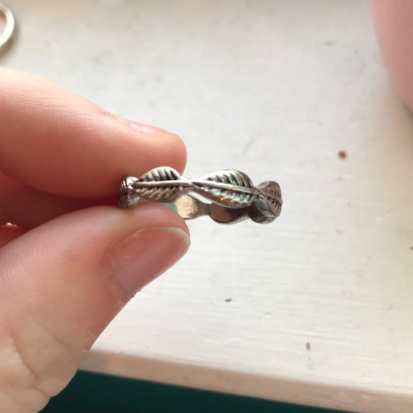 3 rings, size 9 - Picture 2 of 3